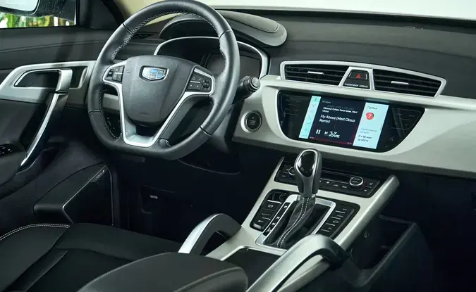 Geely Atlas