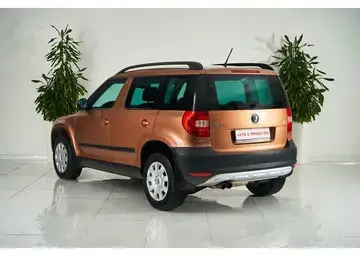 Skoda Yeti Вид 4