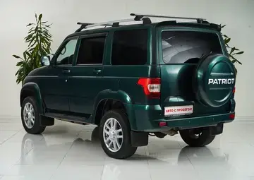 UAZ Патриот Вид 4