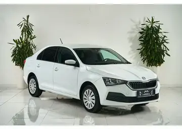 Skoda Rapid Вид 3