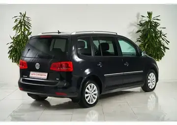 Volkswagen Touran Вид 5