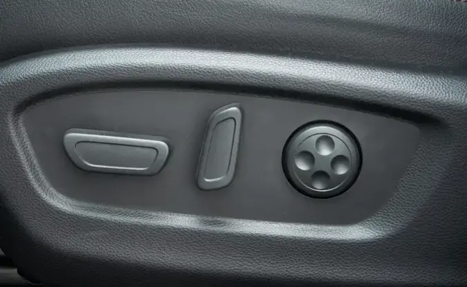GAC GS8
