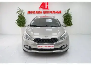 Kia Ceed Вид 2