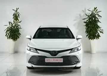 Toyota Camry Вид 2