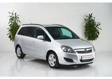 Opel Zafira Вид 3