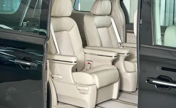 GAC GN8