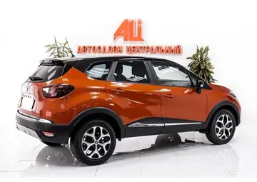 Renault Captur Вид 4