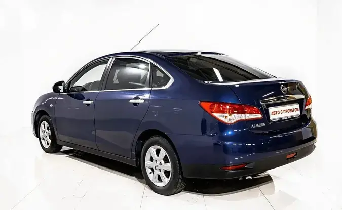 Nissan Almera