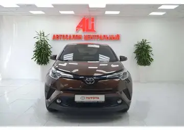Toyota C-HR Вид 2