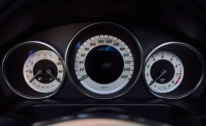 Mercedes benz E-Класс