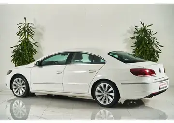 Volkswagen Passat CC Вид 4