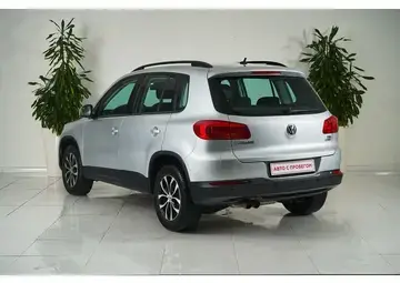Volkswagen Tiguan Вид 4