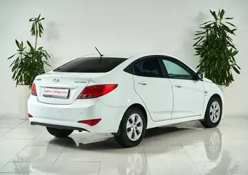 Hyundai Solaris Вид 5