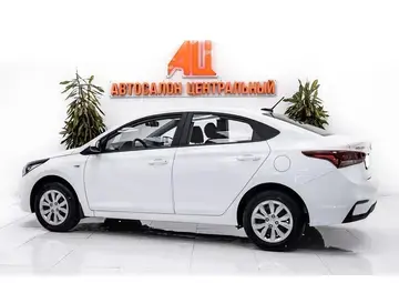 Hyundai Solaris Вид 2
