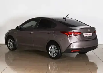 Hyundai Solaris Вид 3