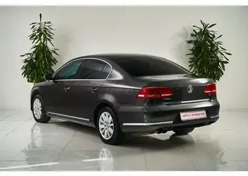 Volkswagen Passat Вид 4
