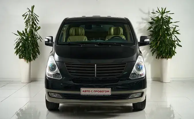 Hyundai Grand Starex