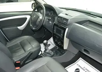 Nissan Terrano Вид 5