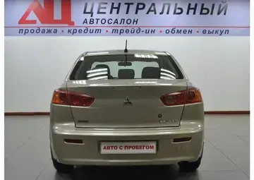 Mitsubishi Lancer Вид 4