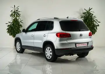 Volkswagen Tiguan Вид 4