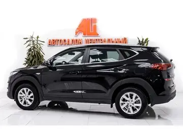 Hyundai Tucson Вид 3