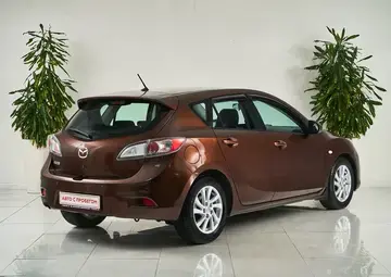 Mazda 3 Вид 5