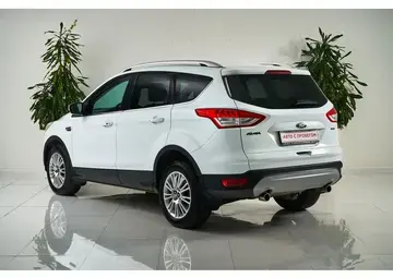 Ford Kuga Вид 4
