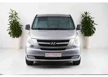 Hyundai Grand Starex Вид 2