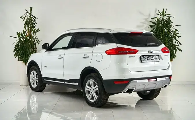 Geely Atlas