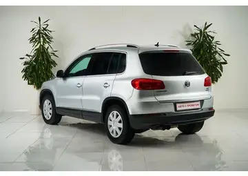 Volkswagen Tiguan Вид 4