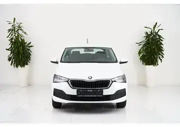 Skoda Rapid Вид 5