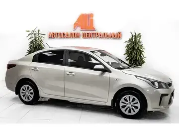 Kia Rio Вид 2
