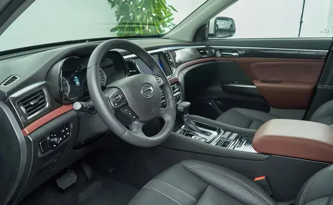 GAC GS8