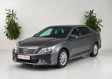 Toyota Camry Вид 1