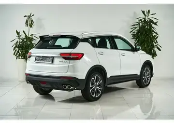 Geely Coolray Вид 4