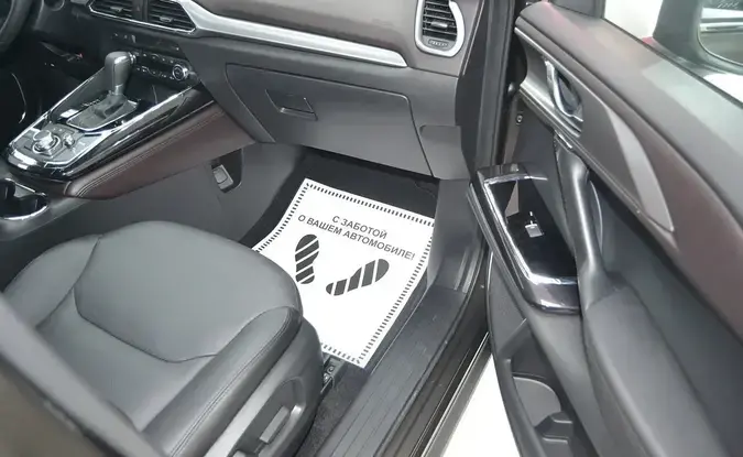 Mazda CX-9