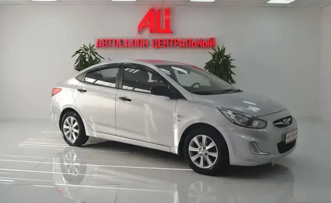 Hyundai Solaris