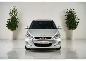 Hyundai Solaris Вид 2