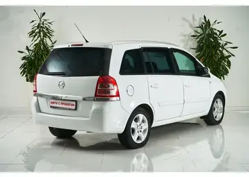 Opel Zafira Вид 5