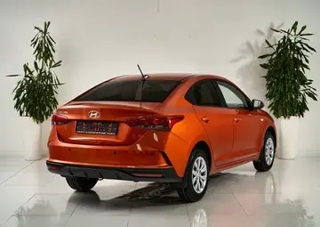 Hyundai Solaris Вид 4