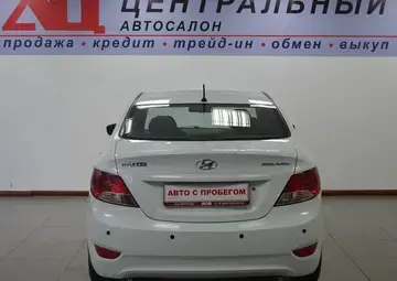 Hyundai Solaris Вид 4