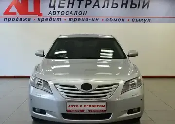 Toyota Camry Вид 2