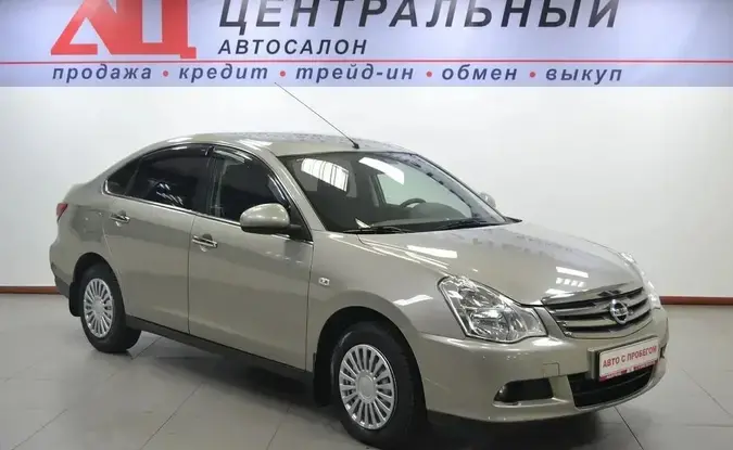 Nissan Almera