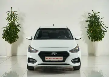 Hyundai Solaris Вид 2
