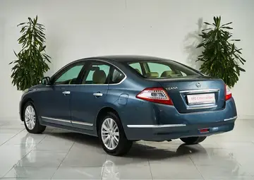 Nissan Teana Вид 4