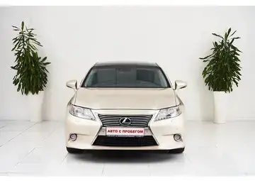 Lexus ES Вид 2