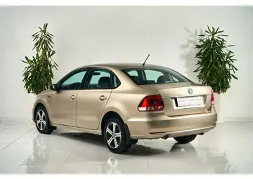Volkswagen Polo Вид 4