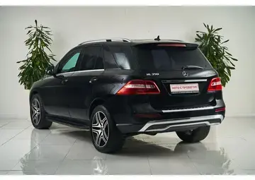 Mercedes benz M-Класс Вид 4