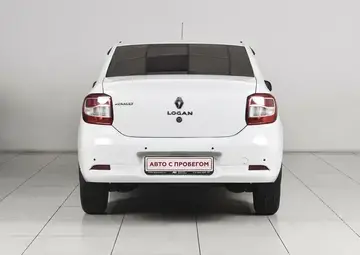 Renault Logan Вид 4