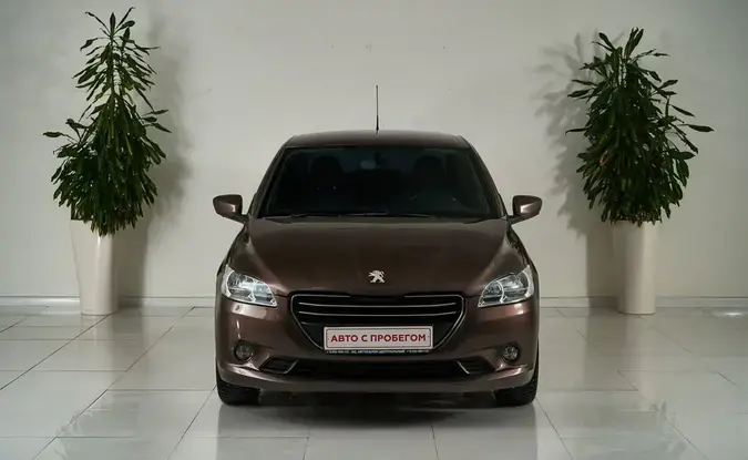 Peugeot 301